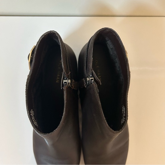 Cole Haan Booties Boots Dark Brown Gold Buckle Women’s 8 - Picture 4 of 9